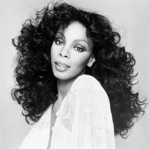 CIRCA 1976:  Queen of disco Donna Summer poses for a portrait in circa 1976. (Photo by Michael Ochs Archives/Getty Images)