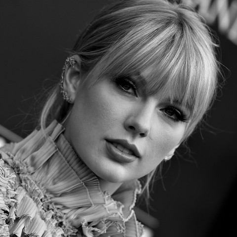 LAS VEGAS, NEVADA - MAY 01: Taylor Swift attends the 2019 Billboard Music Awards at MGM Grand Garden Arena on May 01, 2019 in Las Vegas, Nevada. (Photo by Axelle/Bauer-Griffin/FilmMagic)